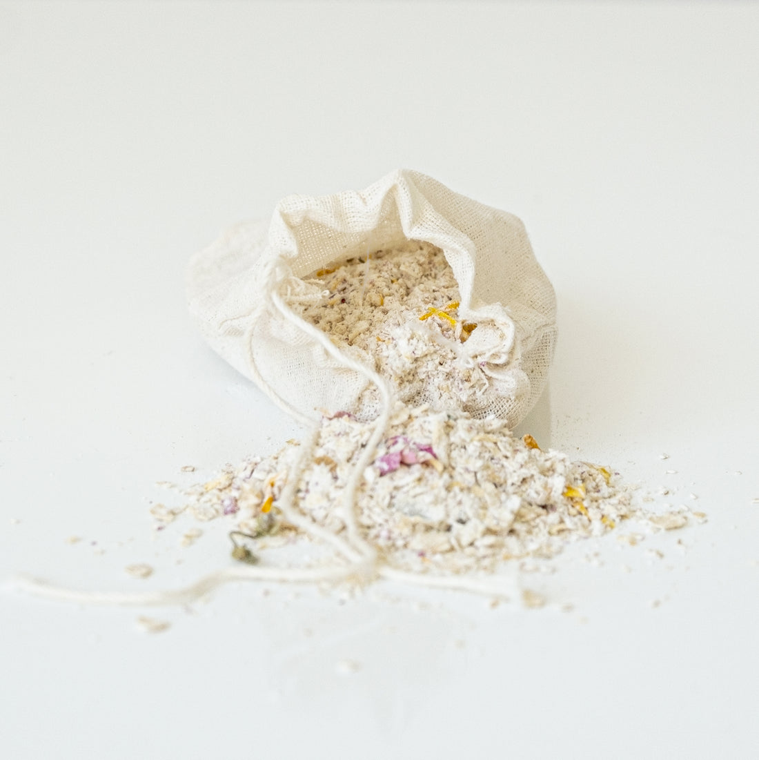 Oatery Skin Softening Bath Soak